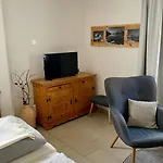 Chesa Muntanella By Interhome Apartman